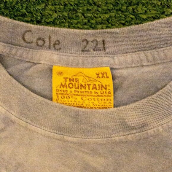 VINTAGE 2006 THE MOUNTAIN MENS T SHIRT SNOW TIGER LIGHT BLUE MARBLE TIE DYE XXL - Picture 2 of 8